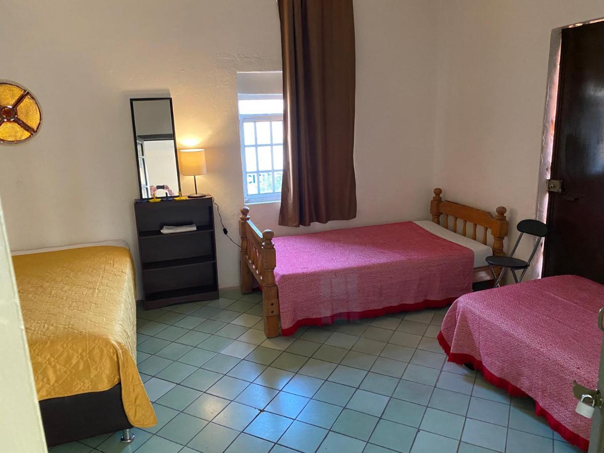Hostal Santuario De Las Libelulas Guadalajara Luaran gambar