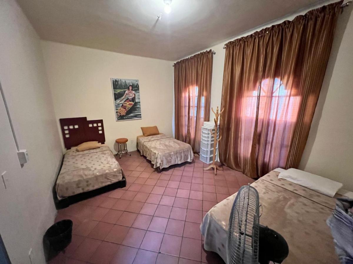 Hostal Santuario De Las Libelulas Guadalajara Luaran gambar